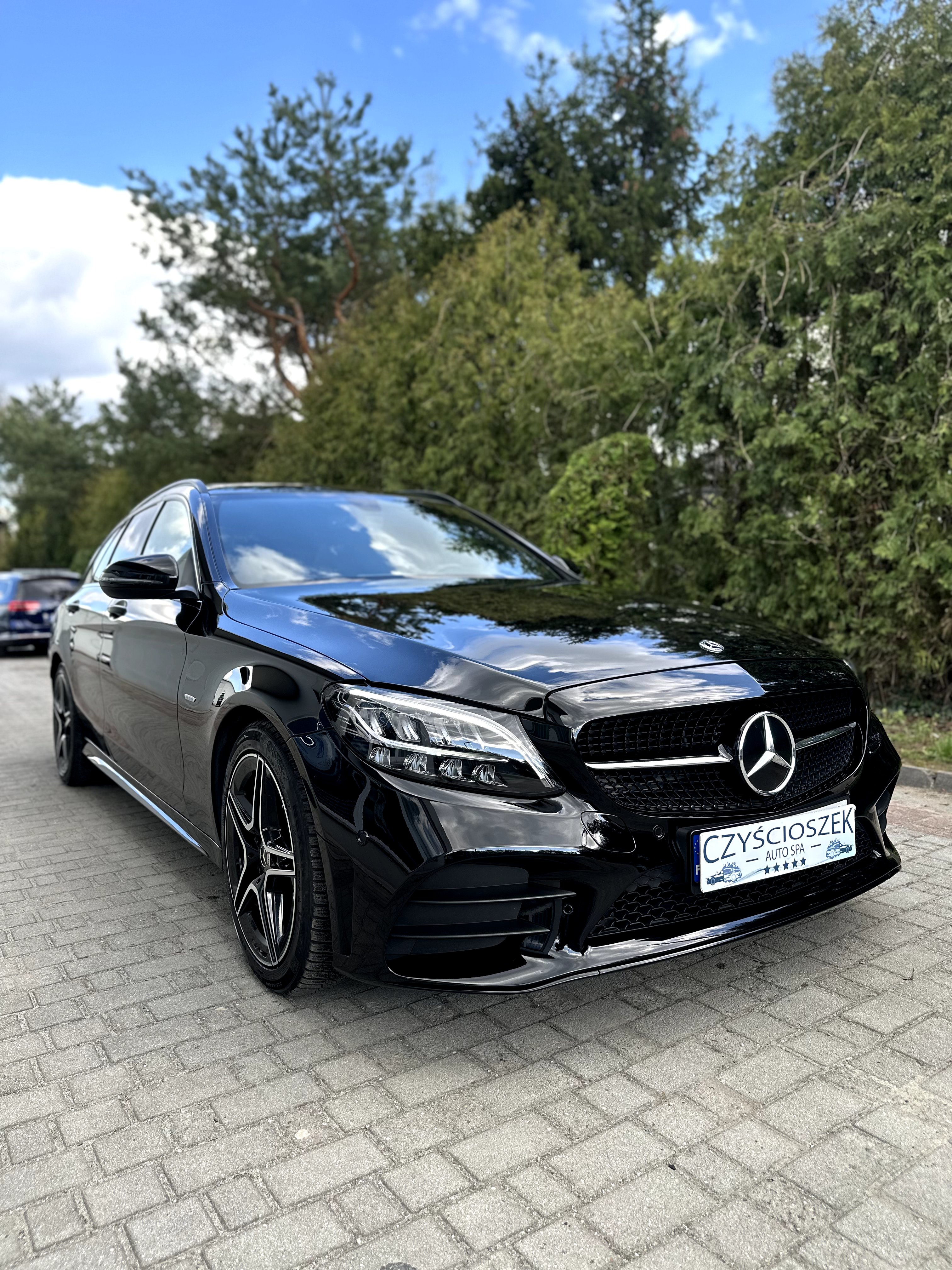 Mercedes C